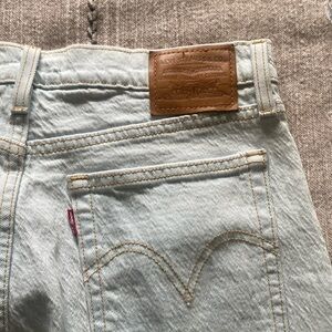 Levi wedgie straight light blue size 29